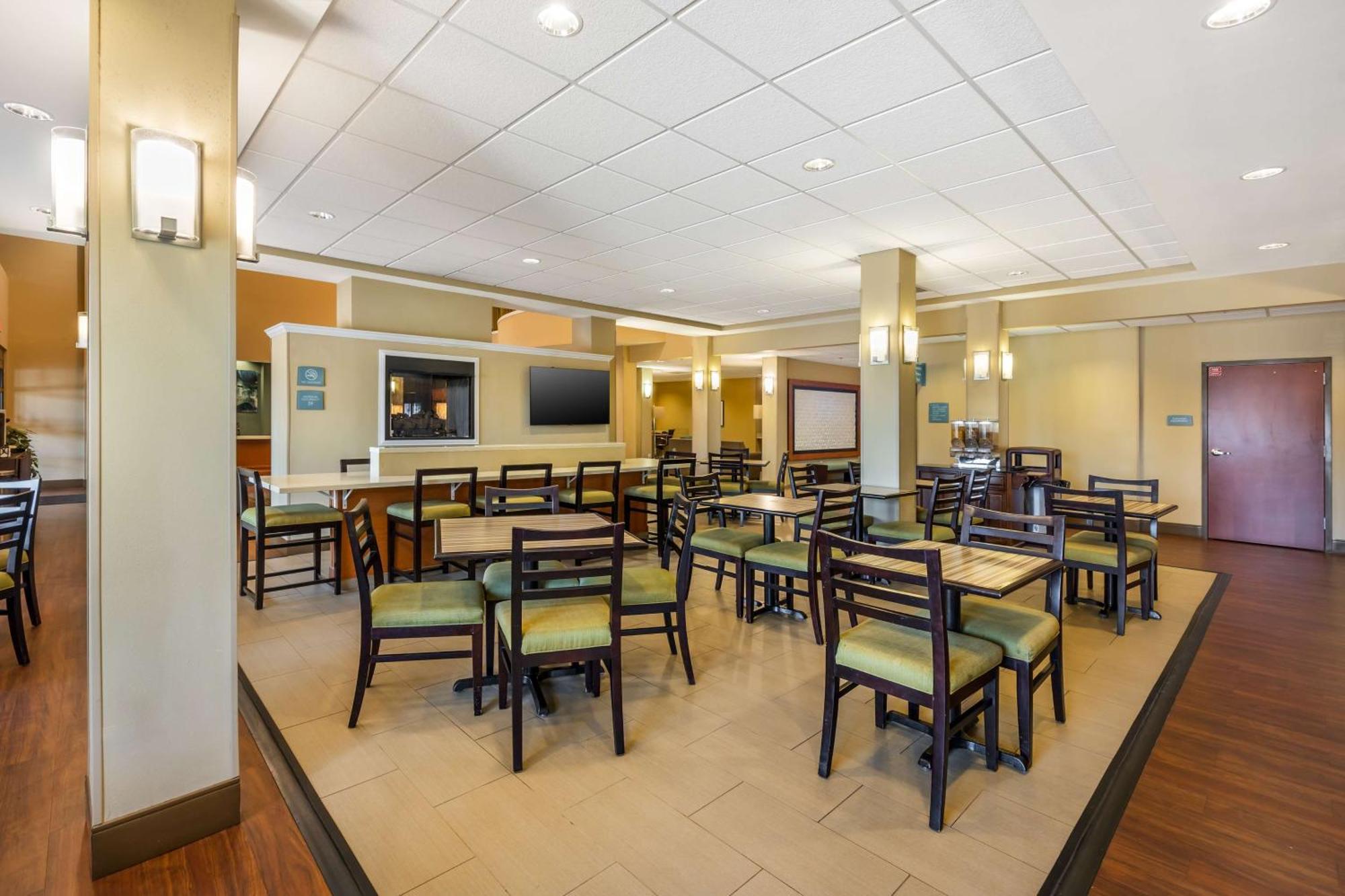 Best Western Plus Tuscumbia/Muscle Shoals Hotel & Suites Ngoại thất bức ảnh
